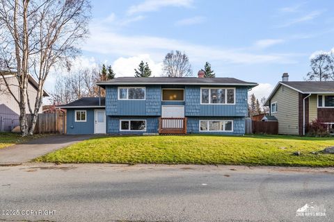Photo of 3003 Ambergate Drive, Anchorage, AK 99504 (MLS # 25-13451) Photo of 3003 Ambergate Drive, Anchorage, AK 99504 (MLS # 25-13451)