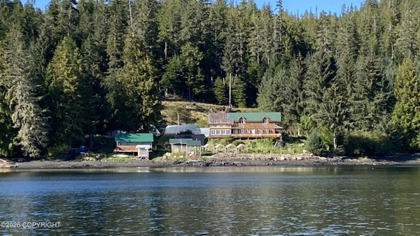 ADDRESS PRIVATE, KETCHIKAN, AK 99950 - Image 39dc3718159ae0d272cd6fd3ff618f08/4251509316