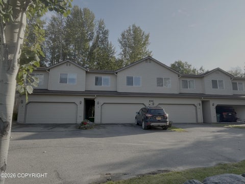 Condo For Sale - 620 E 76th Avenue #2<br/> Anchorage, AK 99518