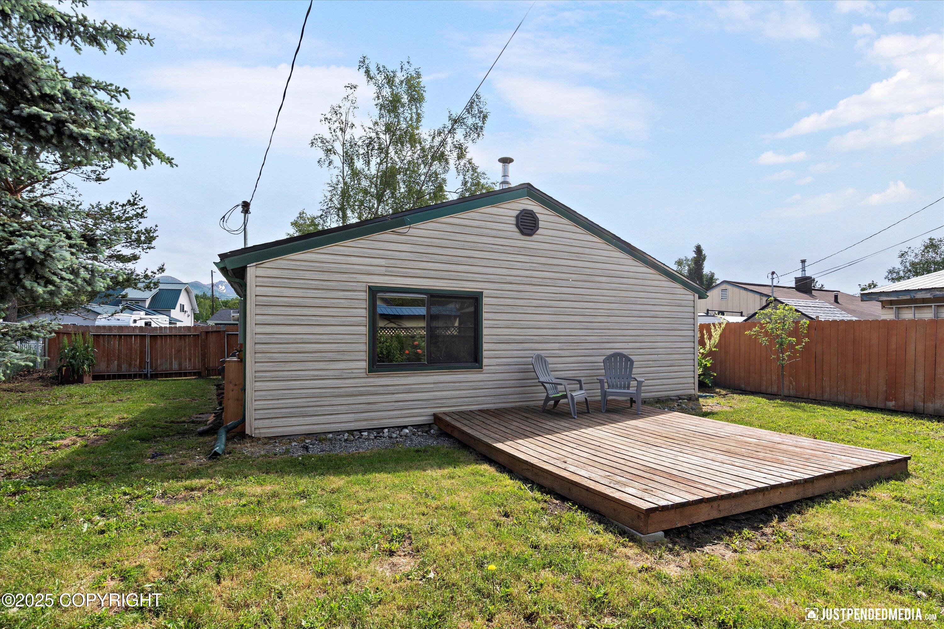 Anchorage, Alaska 99504, United States, 3 Bedrooms Bedrooms, ,1 BathroomBathrooms,Residential,Pending,160222