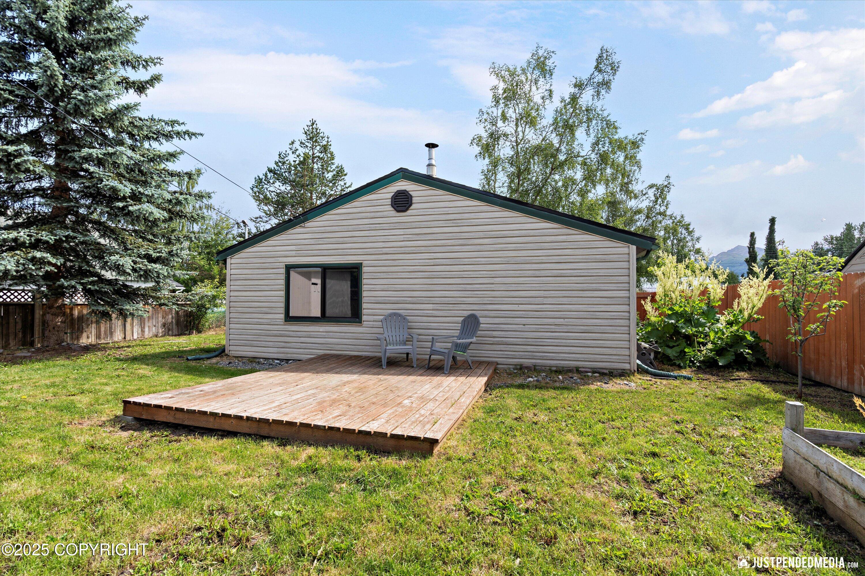 Anchorage, Alaska 99504, United States, 3 Bedrooms Bedrooms, ,1 BathroomBathrooms,Residential,Pending,160222