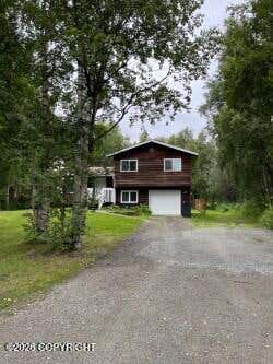 Photo of 5875 E Alder Circle, Wasilla, AK 99654 (MLS # 26-9883)