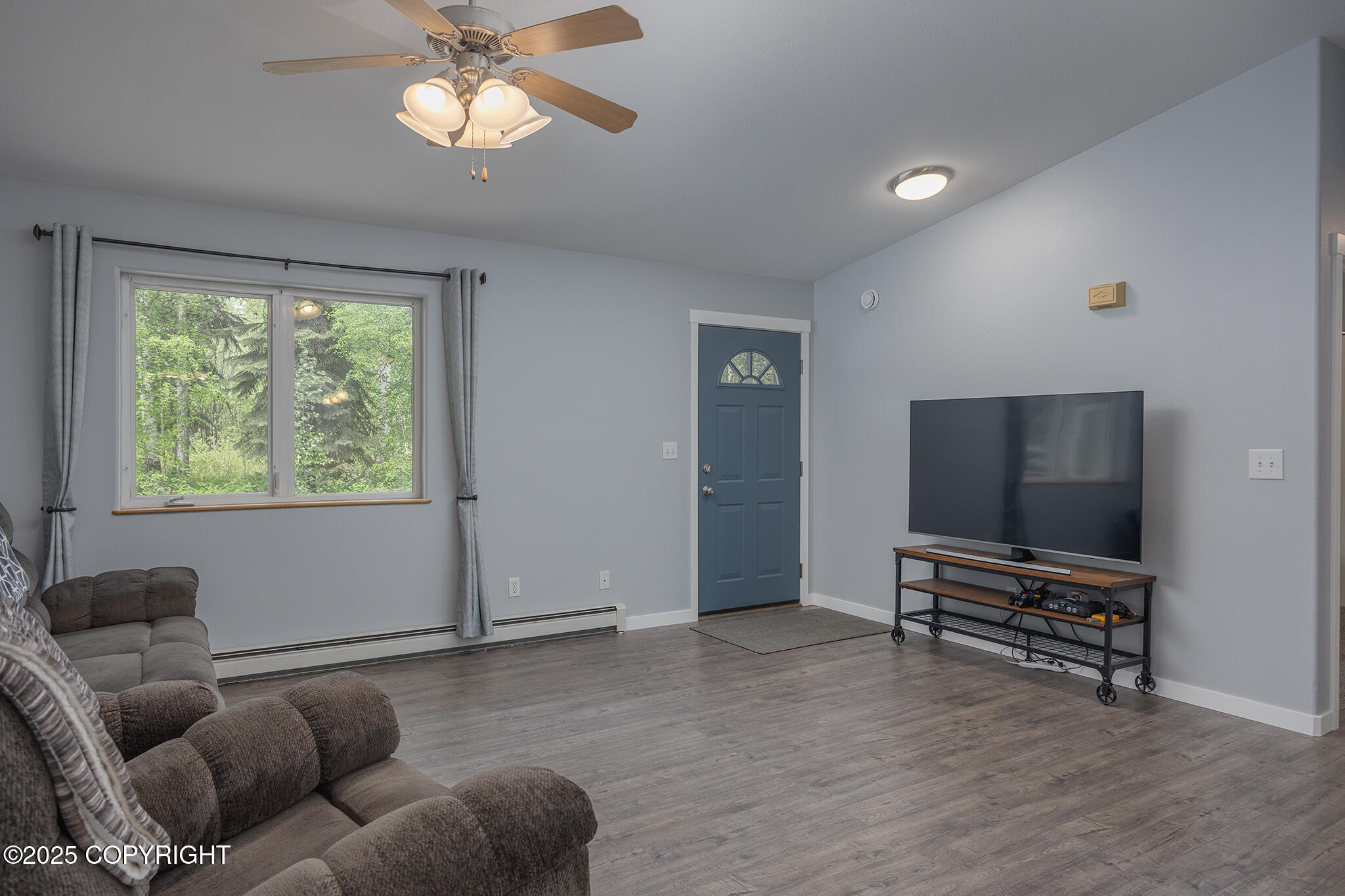 1120 Lolla Mae Street, North Pole, Alaska image 2