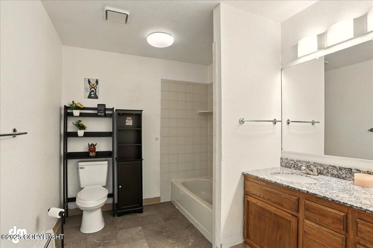 17537 Teklanika Drive, Eagle River, Alaska image 10
