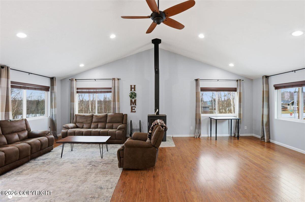 14632 Don Circle