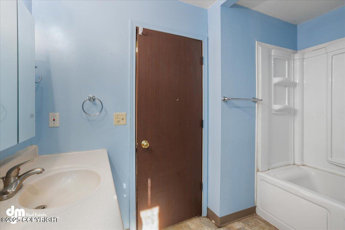 3015 Yale Drive, Anchorage, Alaska image 21