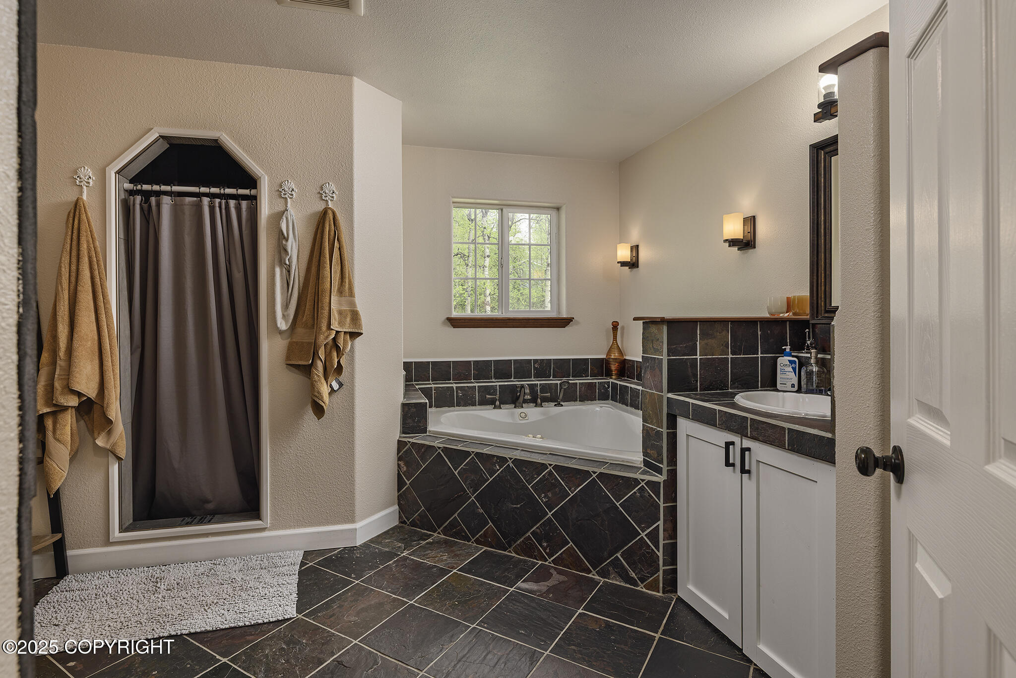 7543 Grouse Loop, Wasilla, Alaska image 26