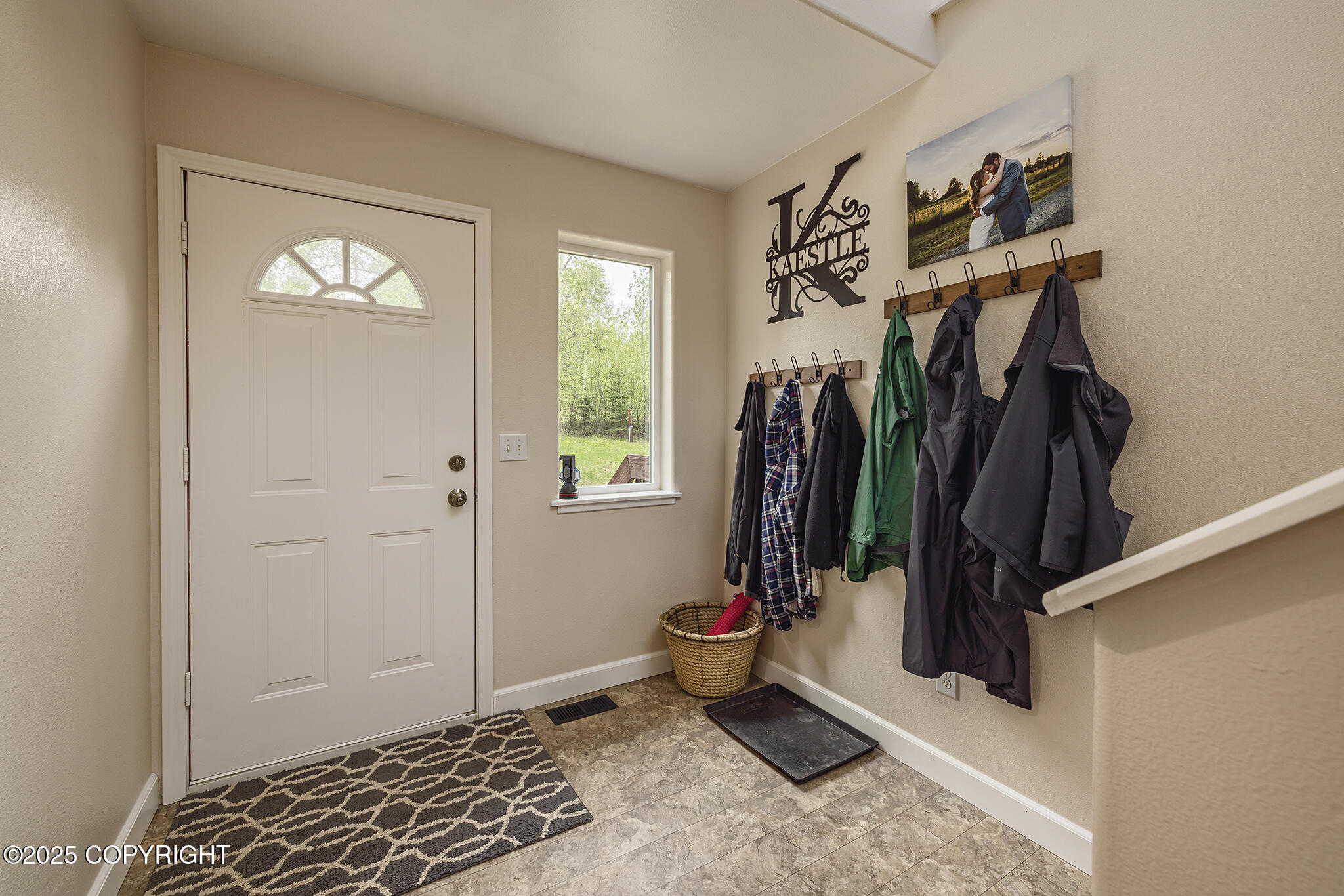 7543 Grouse Loop, Wasilla, Alaska image 3
