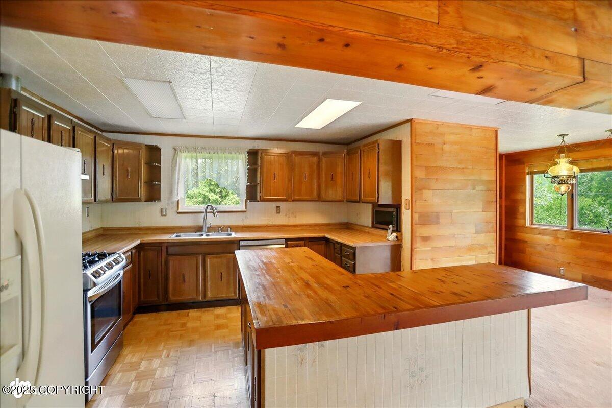 24508 Reese Road, Chugiak, Alaska image 12