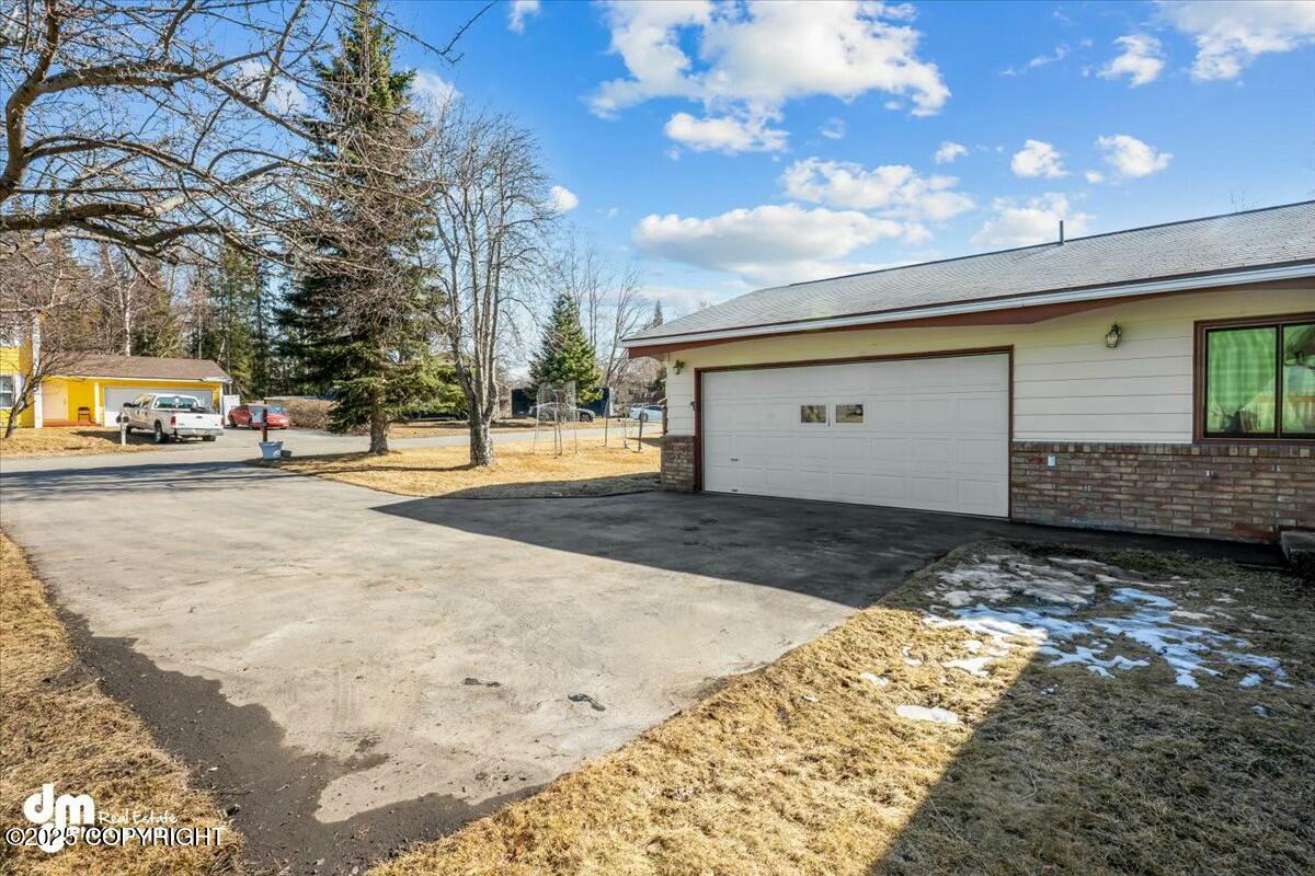13218 Brant Way, Anchorage, Alaska image 9