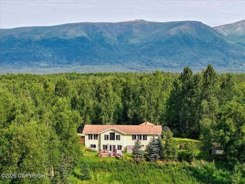 Photo of 2276 E Ridgeview Drive, Wasilla, AK 99654 (MLS # 26-10480)