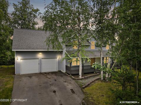 Photo of 991 N Jack Nicklaus Drive, Wasilla, AK 99654 (MLS # 26-3844)