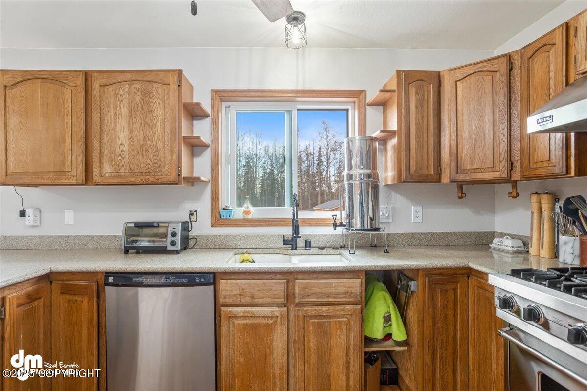 3068 N Kintrye Lane, Wasilla, Alaska image 27