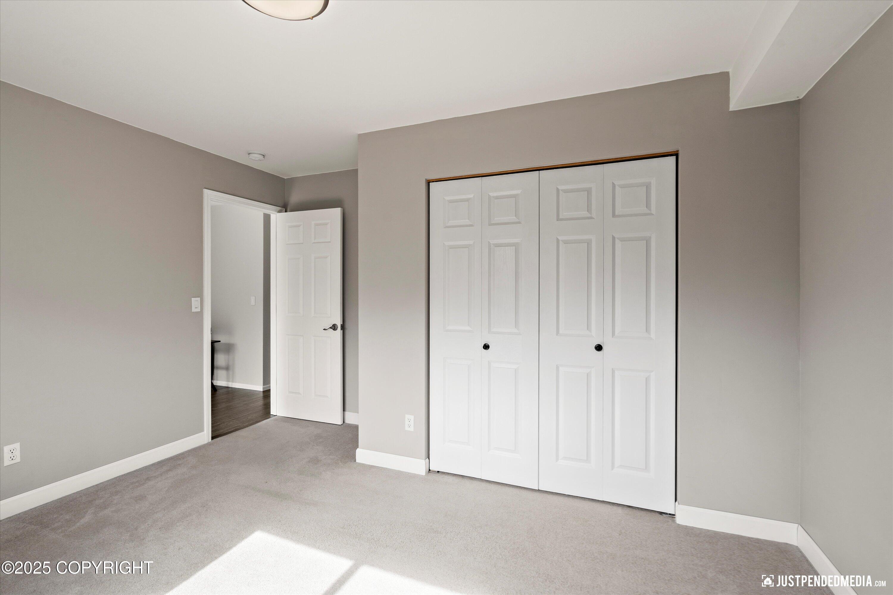 12142 Rolling Meadow Circle, Anchorage, Alaska image 29