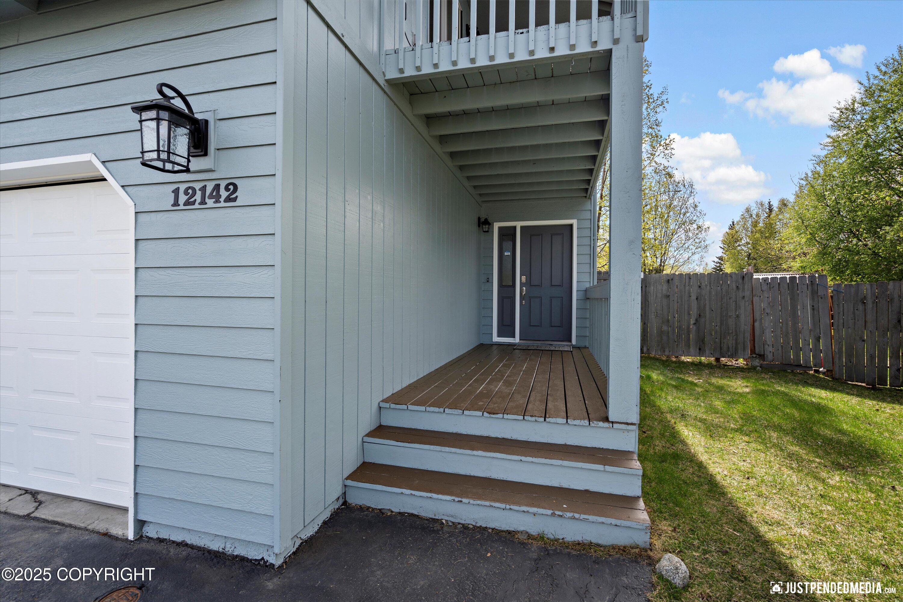 12142 Rolling Meadow Circle, Anchorage, Alaska image 4