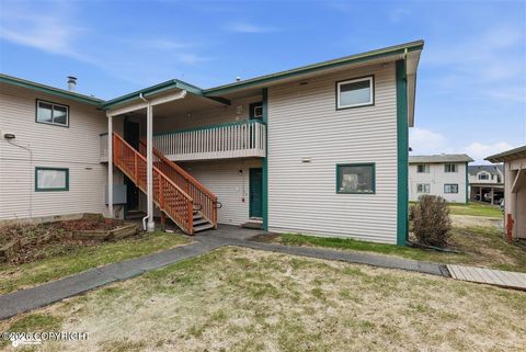 Photo of 1542 Northview Drive #E7, Anchorage, AK 99504 (MLS # 26-5405)