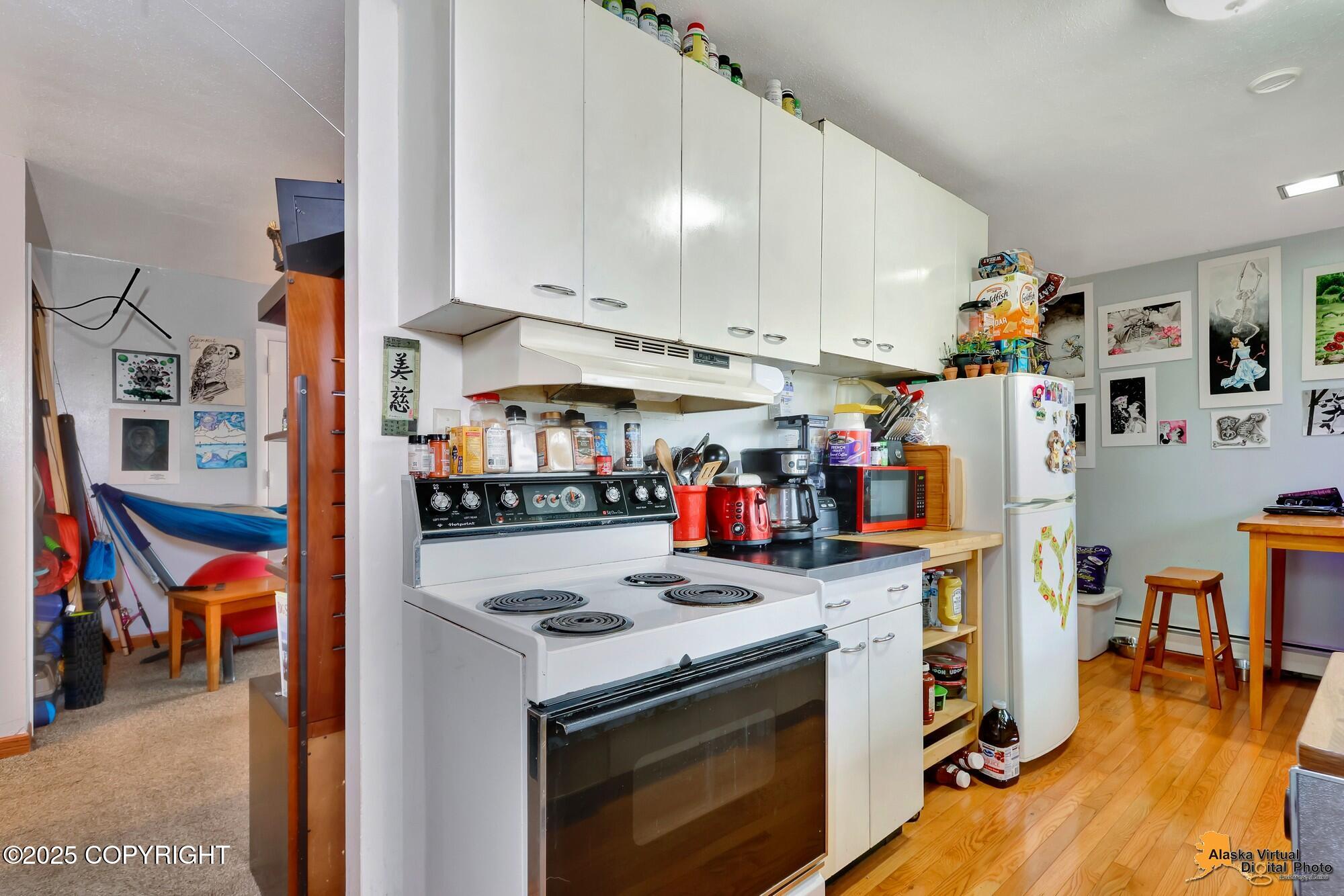 Anchorage, Alaska 99517, United States, 4 Bedrooms Bedrooms, ,2 BathroomsBathrooms,Residential,Active,234272