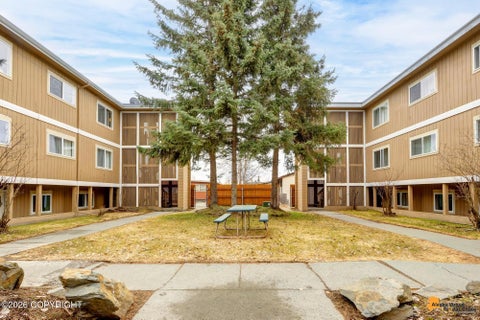 Homes For Sale - 2314-2316 Jefferson Avenue<br/> Anchorage, AK 99517
