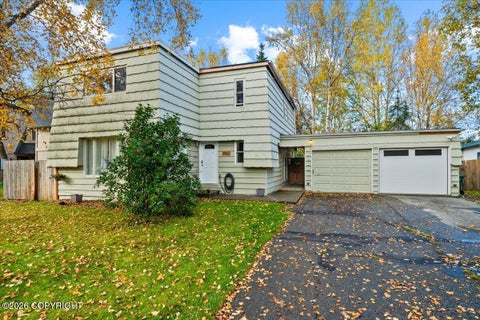 Photo of 7962 Resurrection Drive, Anchorage, AK 99504 (MLS # 26-12584)