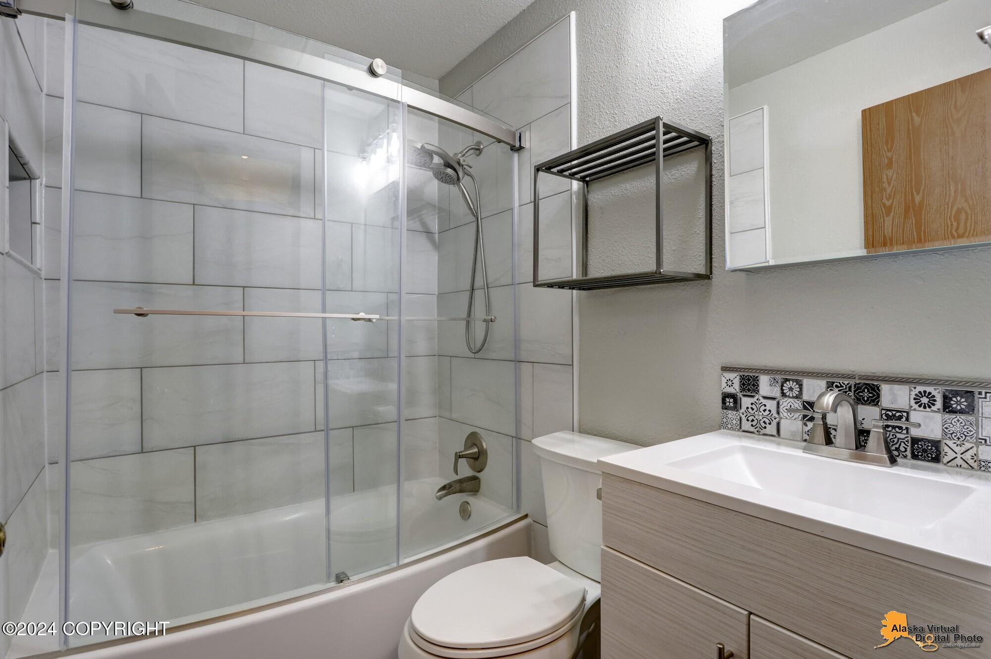 Anchorage, Alaska 99515, United States, 1 Bedroom Bedrooms, ,1 BathroomBathrooms,Residential,Pending,24782