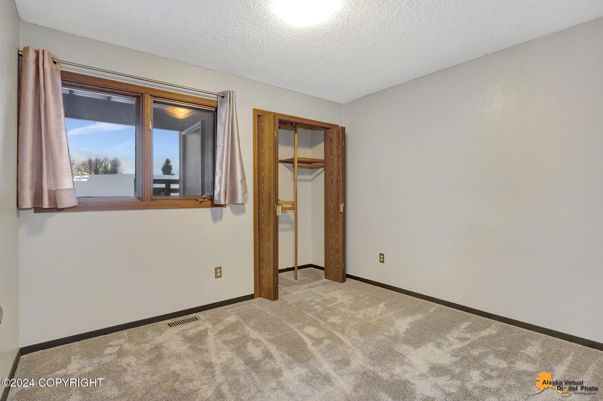 Anchorage, Alaska 99515, United States, 1 Bedroom Bedrooms, ,1 BathroomBathrooms,Residential,Pending,24782