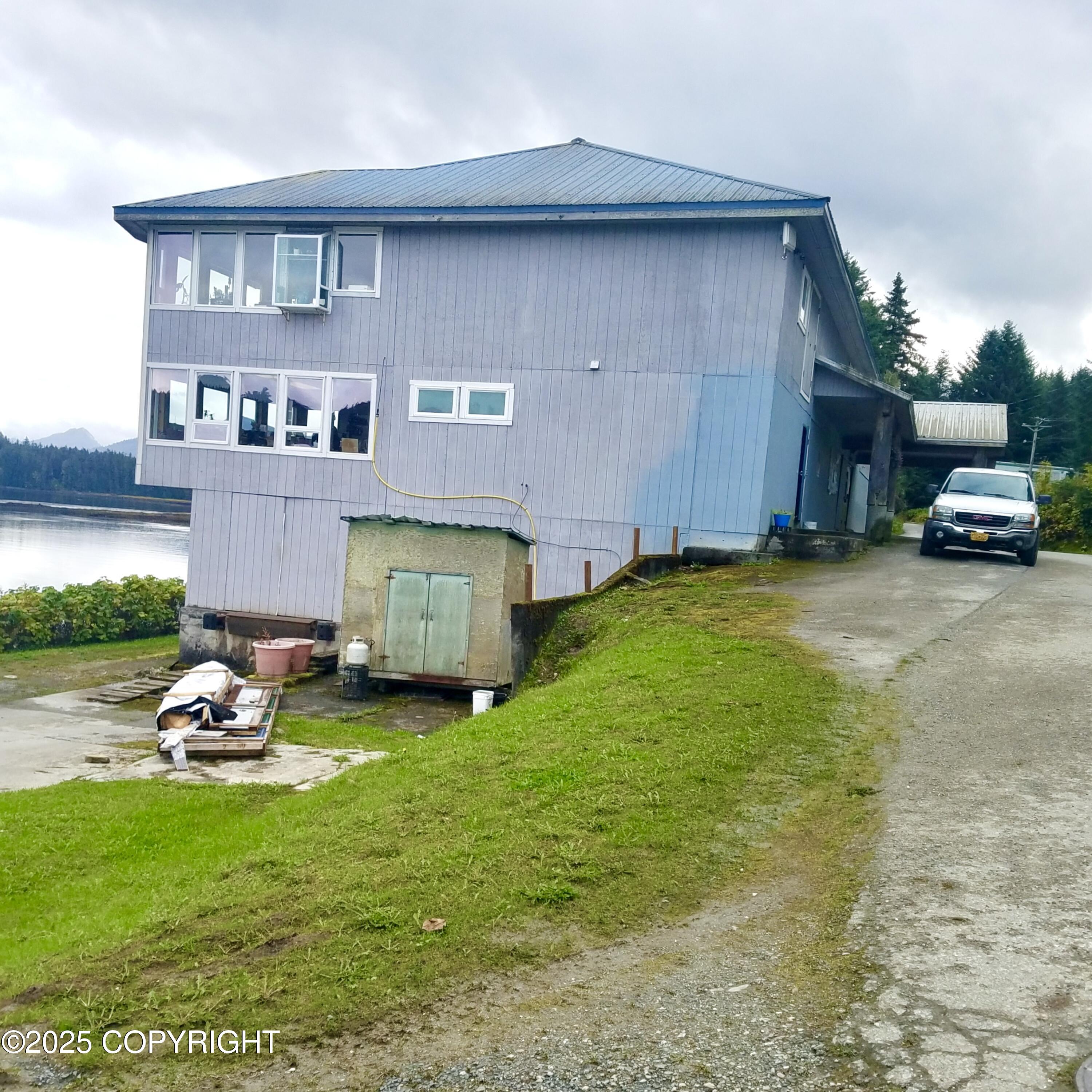 145 Kootznoowoo Road