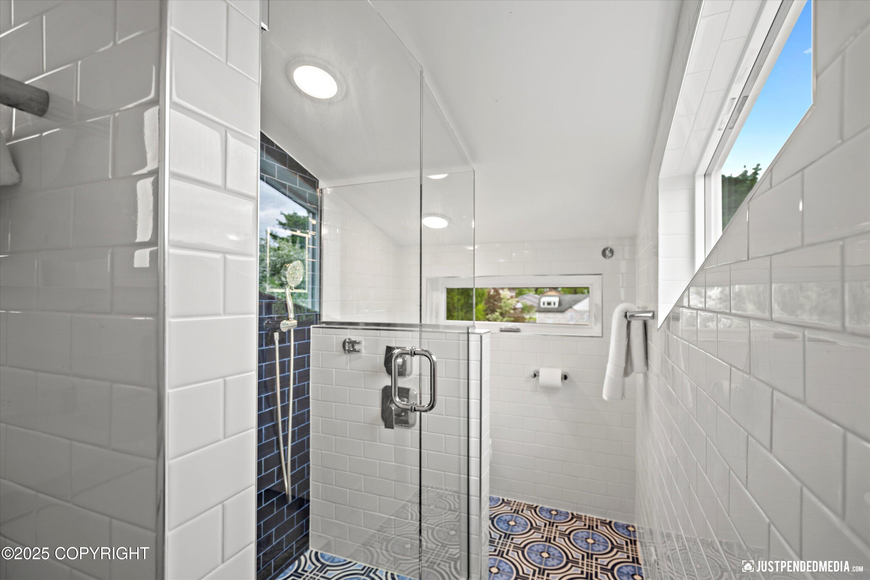 1310 G Street, Anchorage, Alaska image 39