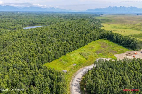 Photo of 4477 W Sedlar Circle, Wasilla, AK 99623 (MLS # 26-9792)