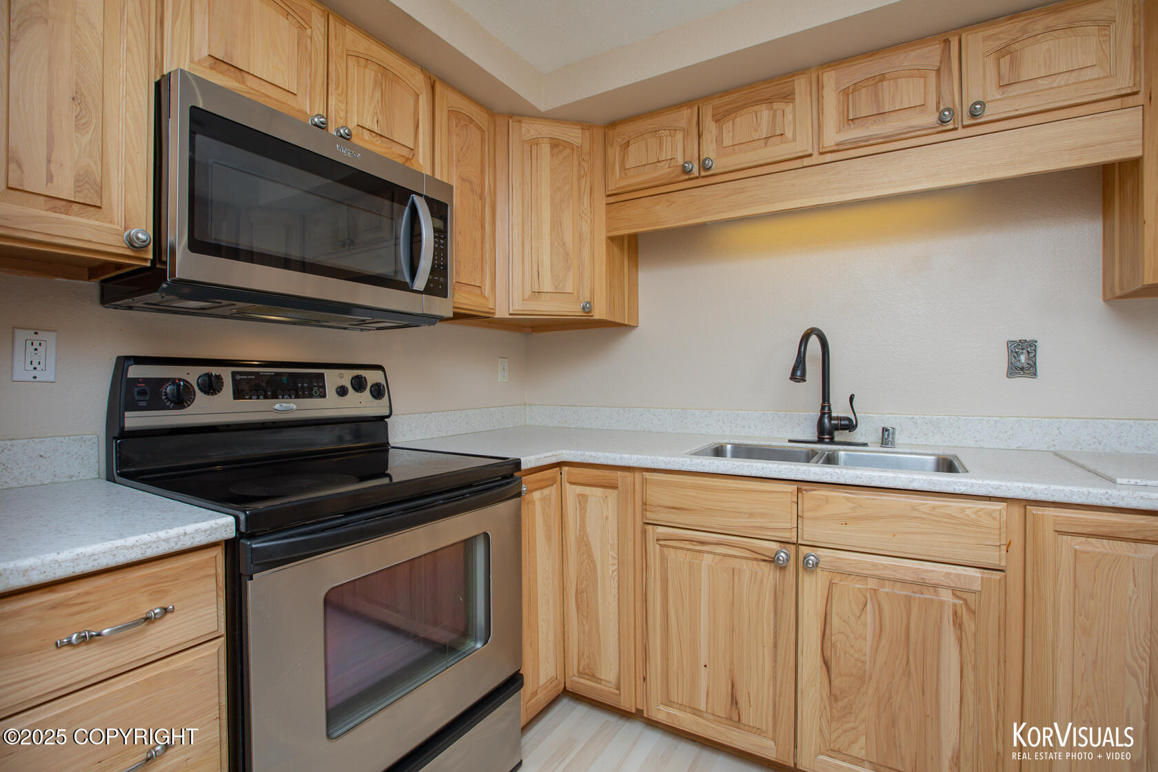 355 Donna Drive #6, Anchorage, Alaska image 9