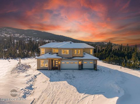 Homes For Sale - 8200 Leo Circle<br/> Anchorage, AK 99516