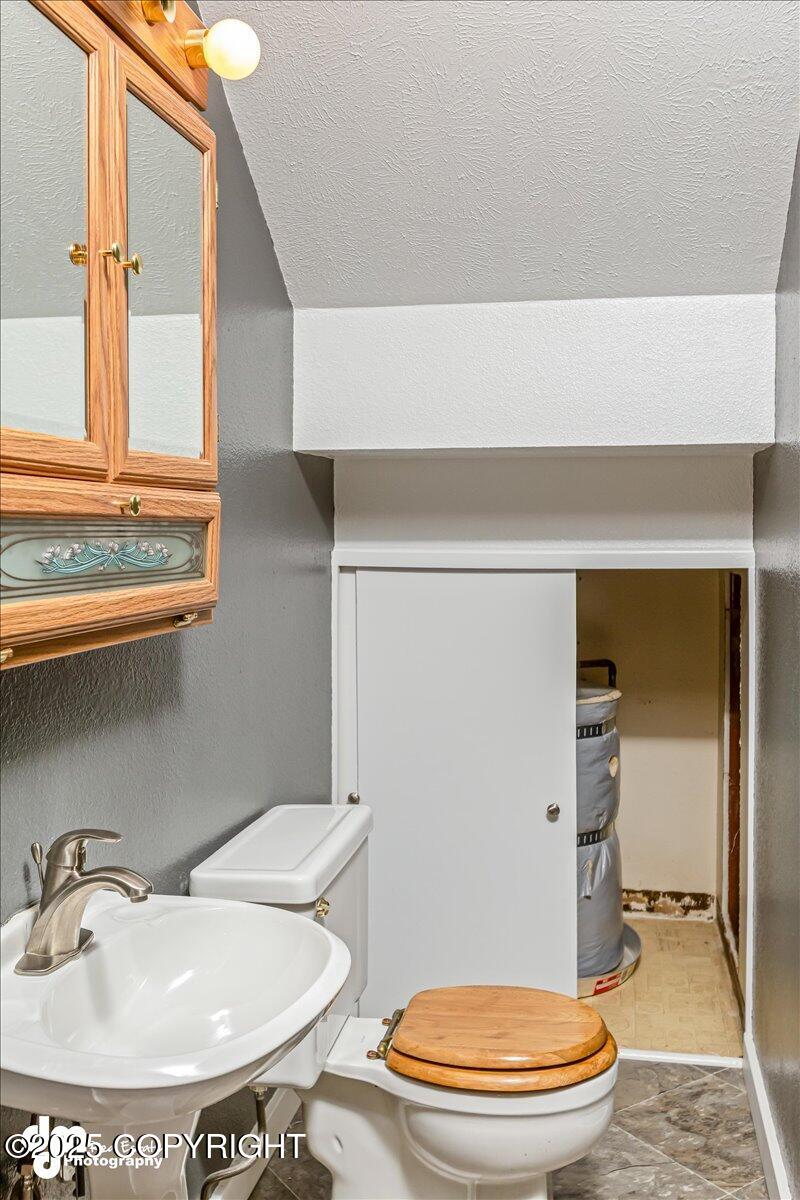 2841 W 29th Avenue #7A, Anchorage, Alaska image 37