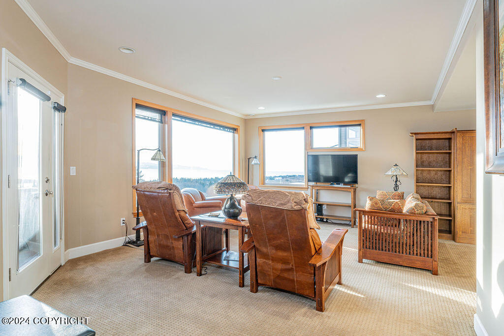816 Quiet Creek Drive, Homer, Alaska image 6