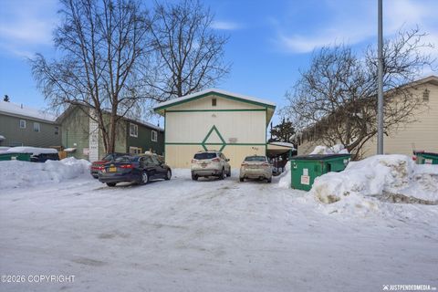 Homes For Sale - 530 Mumford Street<br/> Anchorage, AK 99508