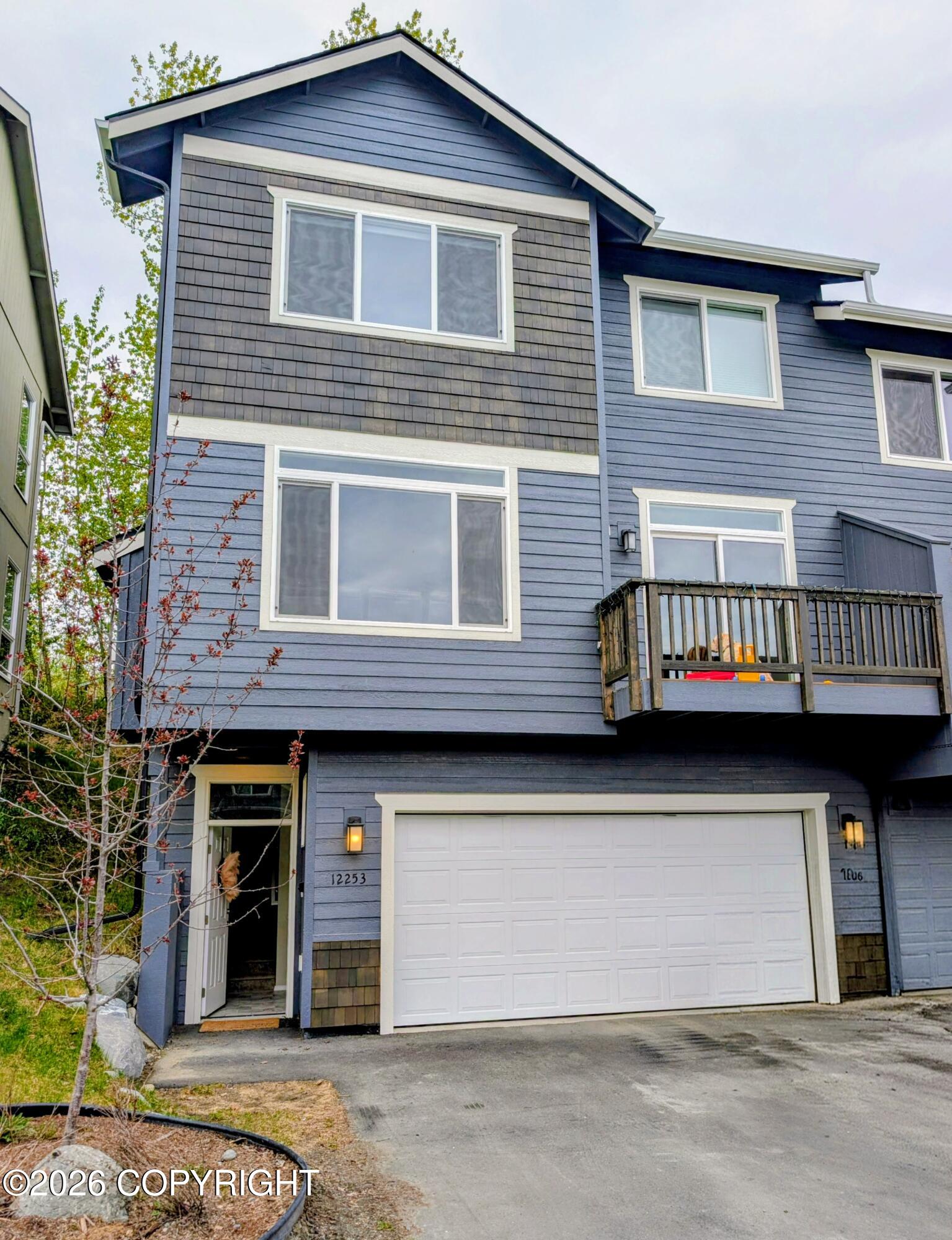 12253 Vista Ridge Loop
