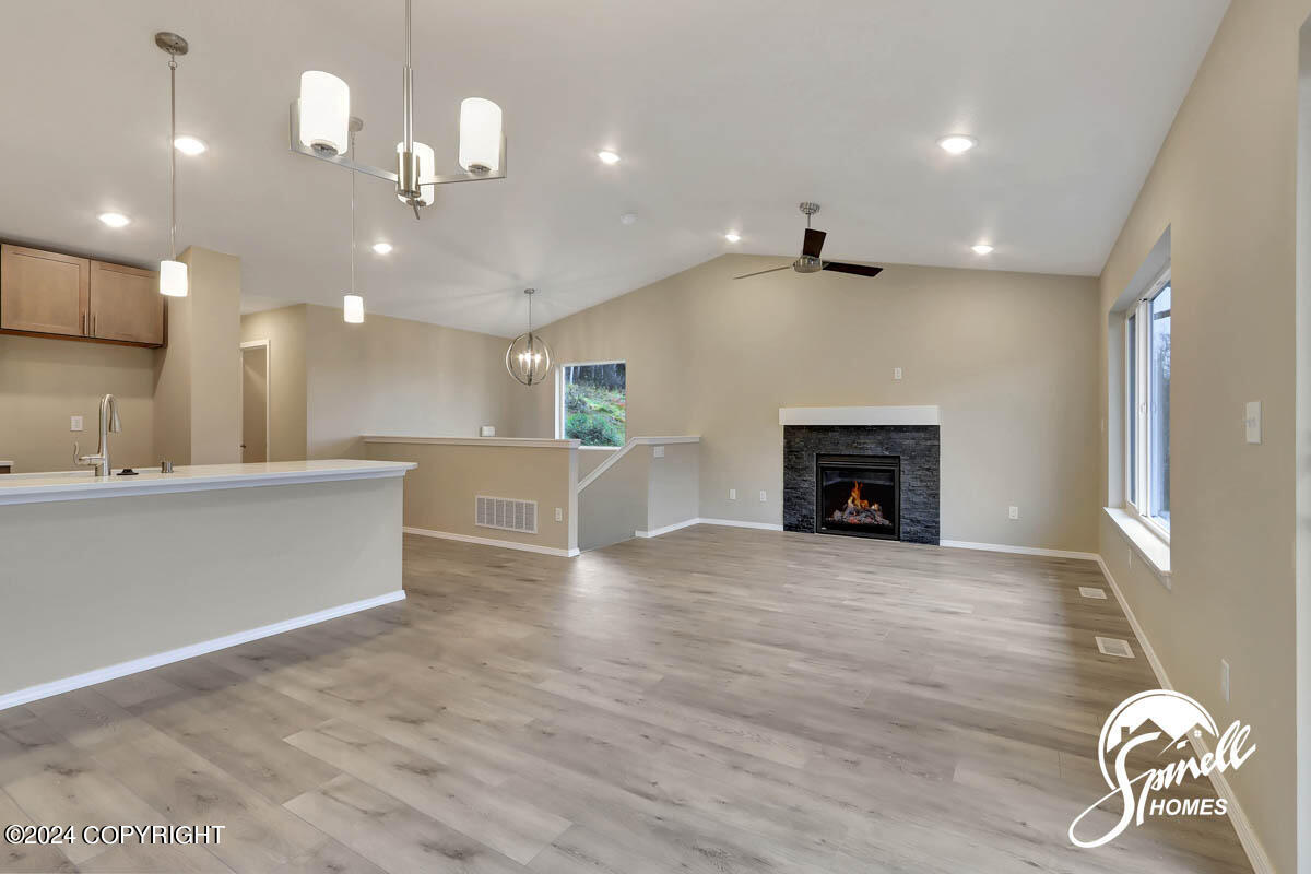 9520 Grey Owl Way