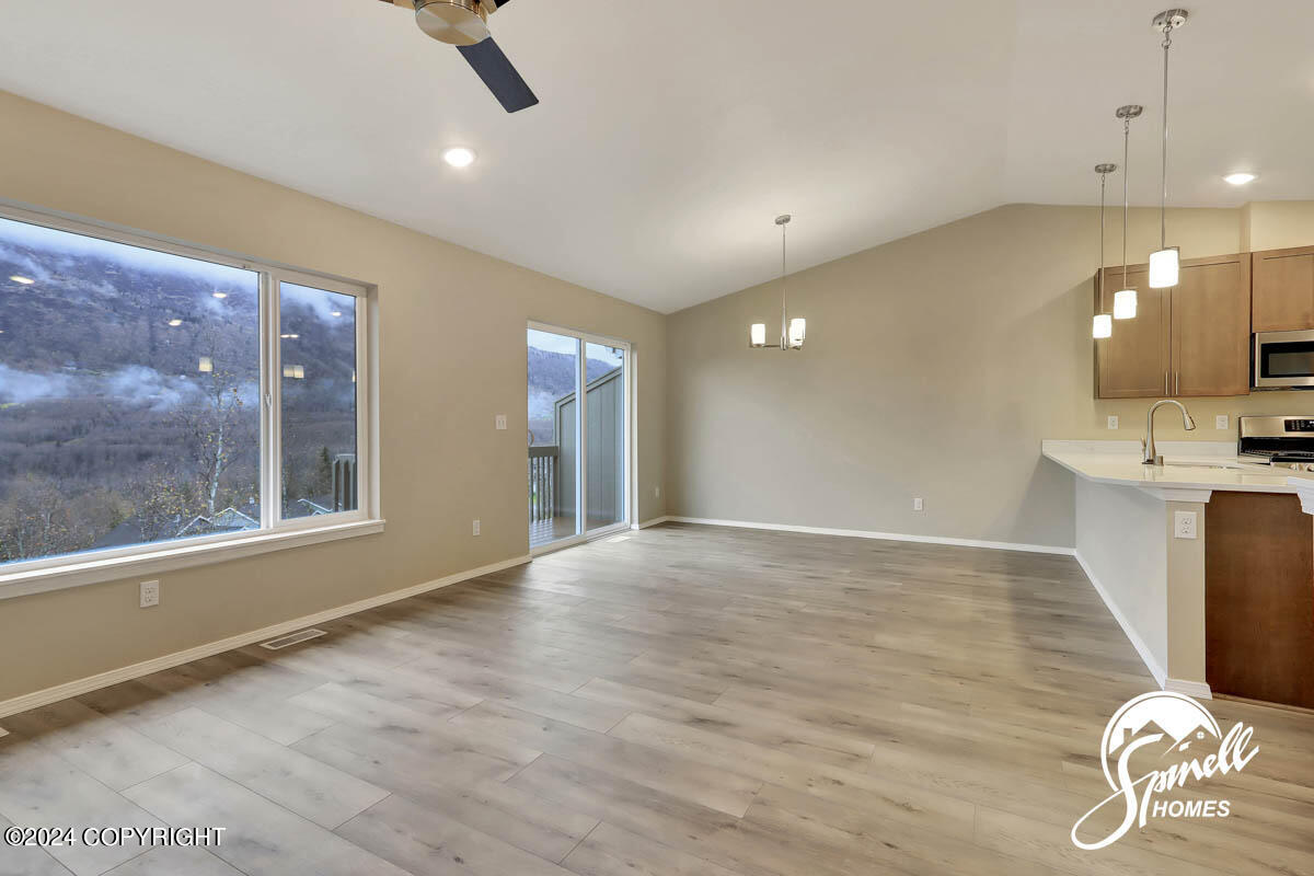 9520 Grey Owl Way