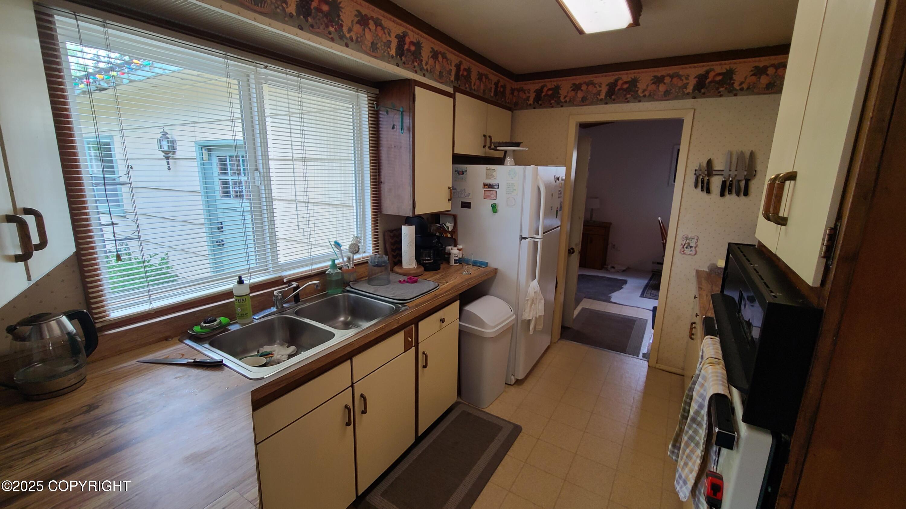 2911 W 34th Avenue, Anchorage, Alaska image 8