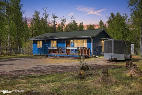 Photo of 631 W Gail Drive, Wasilla, AK 99654 (MLS # 26-6566)