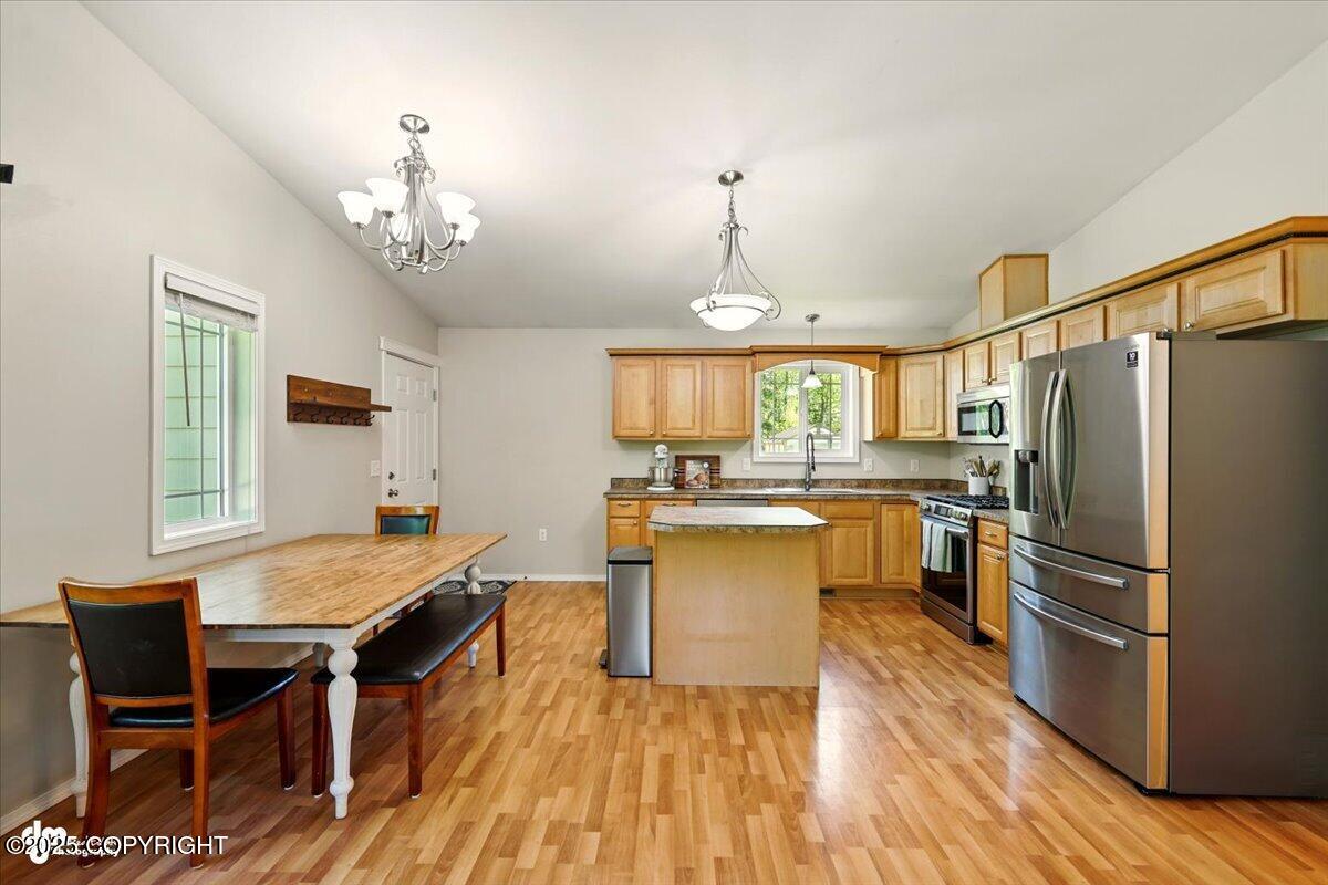 4425 N Cedarwood Circle, Wasilla, Alaska image 11