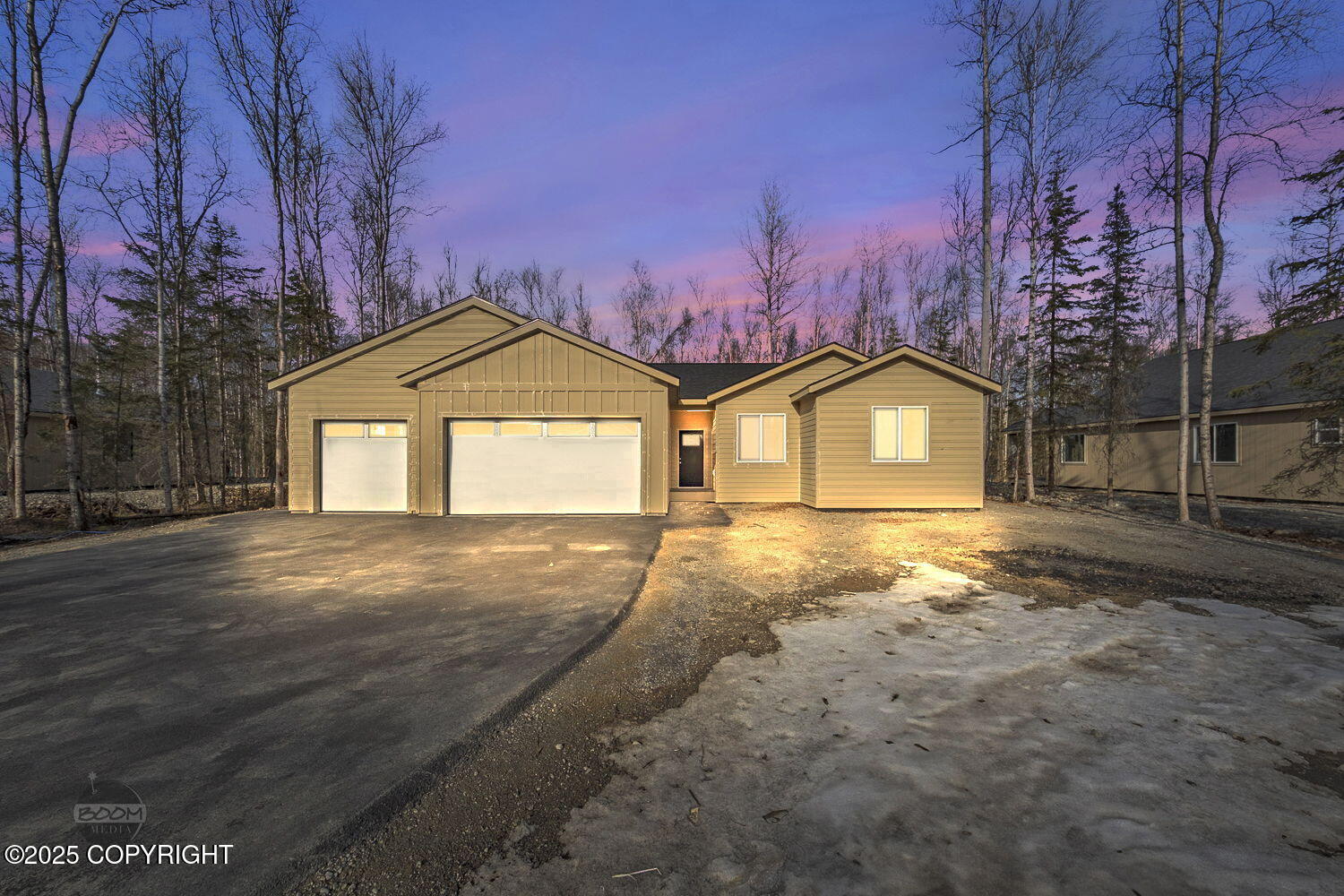 6921 W Vandenberg Drive, Wasilla, Alaska image 2