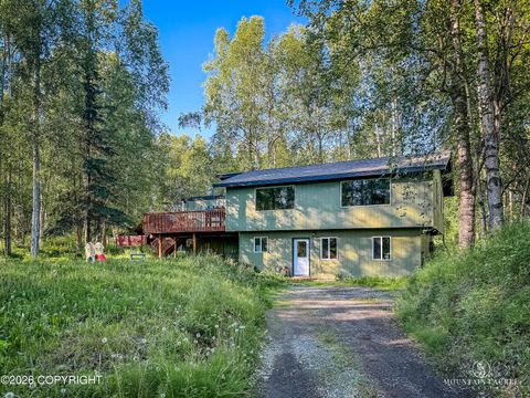 Photo of 8747 S Twilight Drive, Wasilla, AK 99623 (MLS # 26-8210)