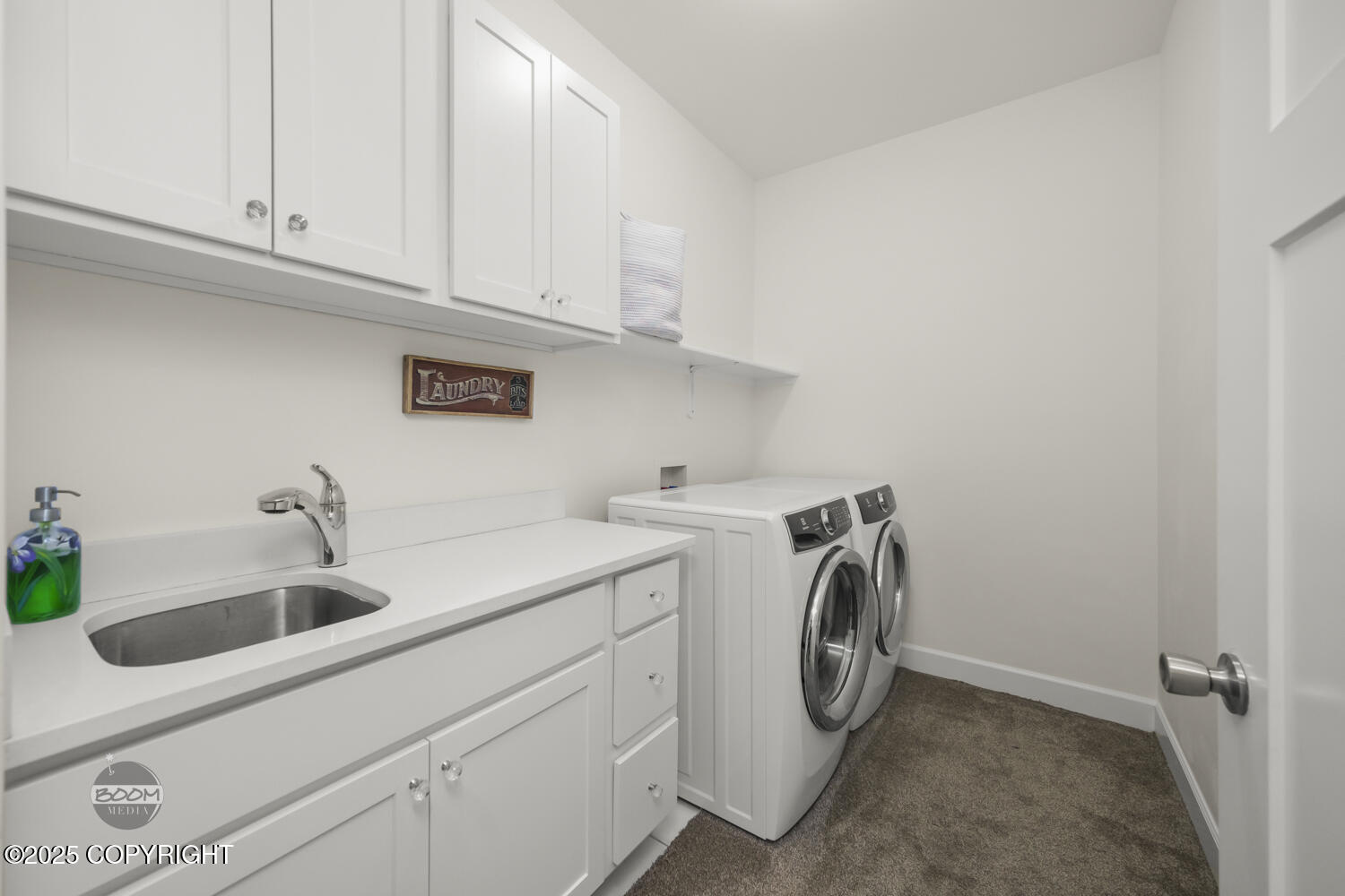 2611 W Angela Drive, Wasilla, Alaska image 36