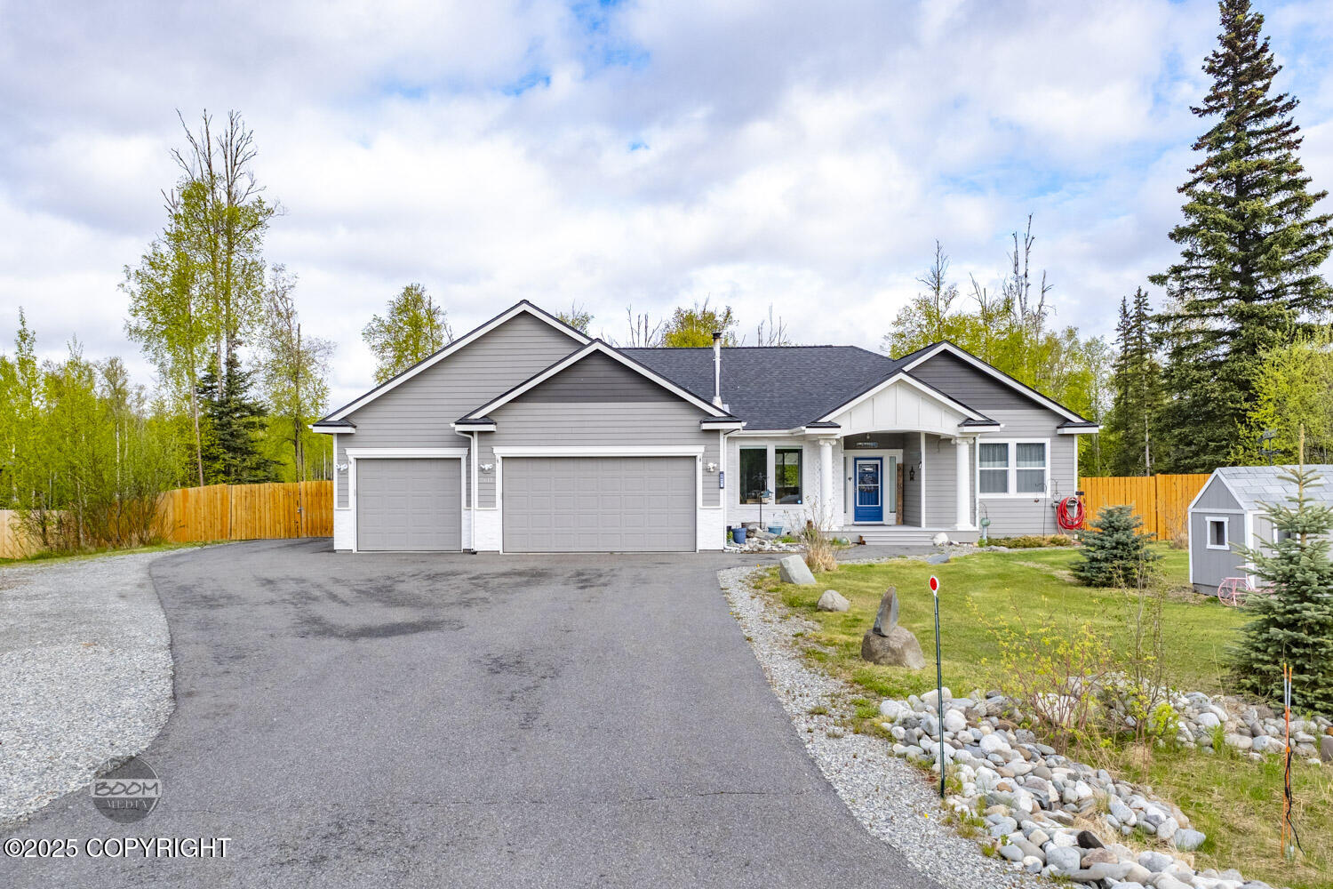 2611 W Angela Drive, Wasilla, Alaska image 2