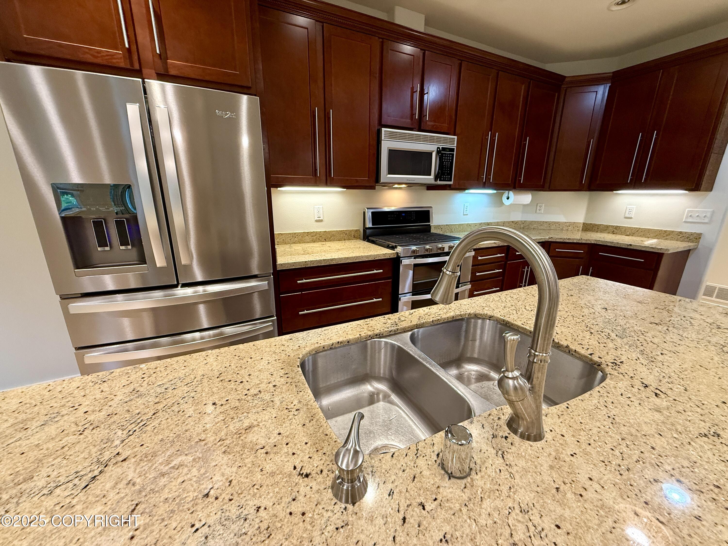 14740 Maxwell Place, Anchorage, Alaska image 17