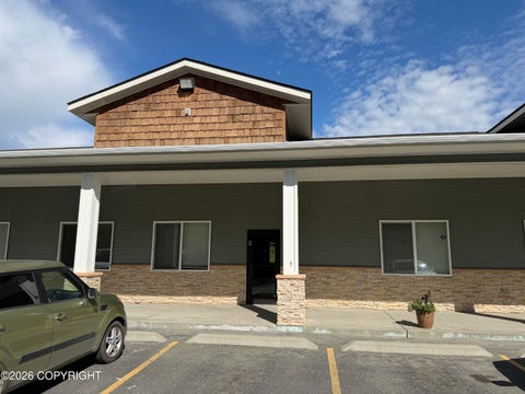Photo of 1508 E Bogard Road #H, Wasilla, AK 99654 (MLS # 26-7587)