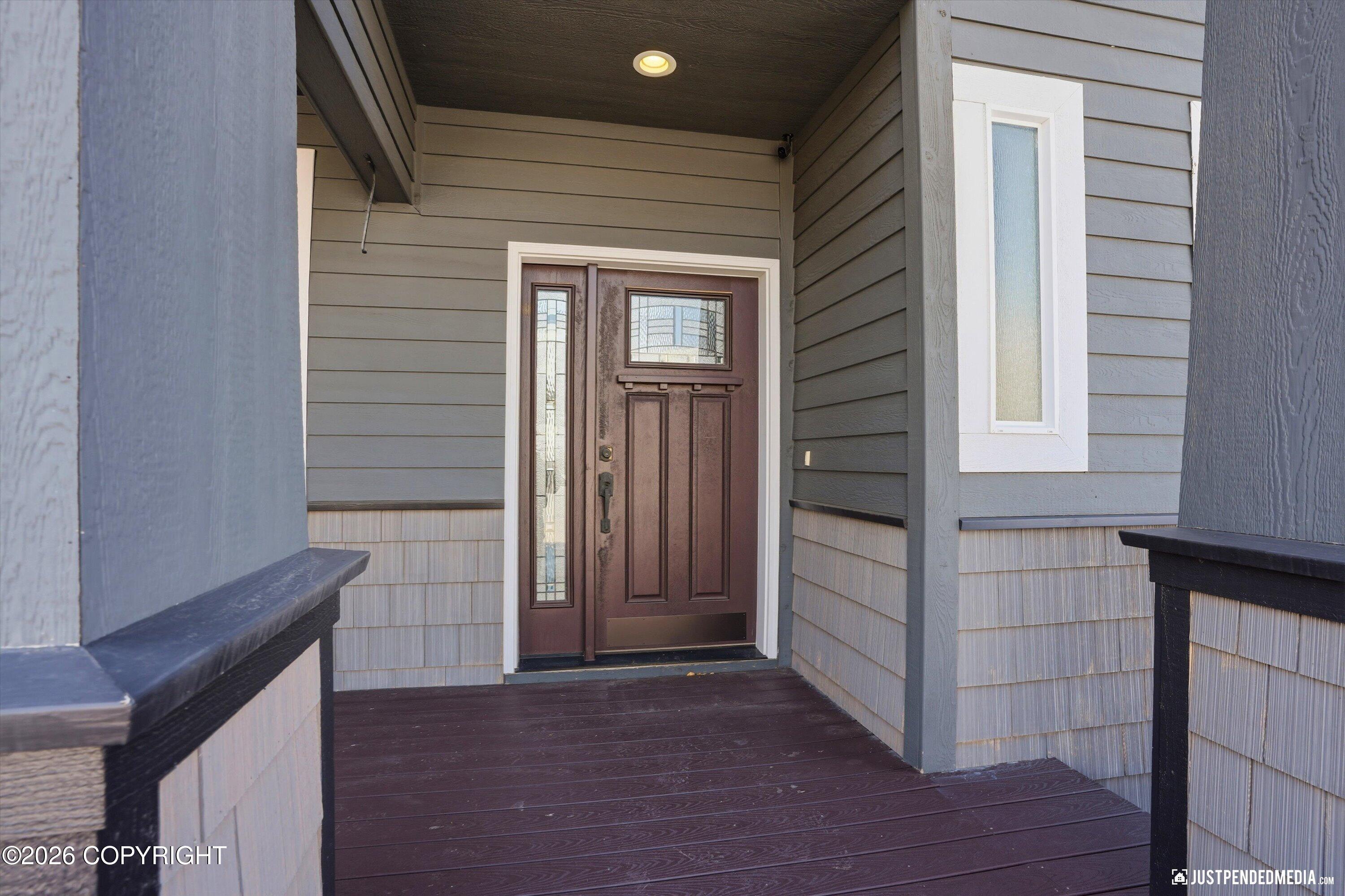 19296 Potter Highlands Drive