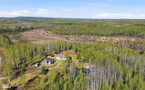 Homes For Sale - 13425 W Upper Birch Drive<br/> Big Lake, AK 99623
