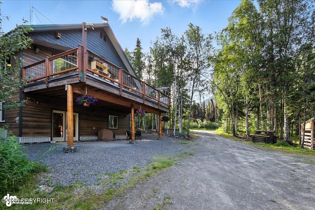 Cooper Landing, Alaska 99572, United States, 2 Bedrooms Bedrooms, ,3 BathroomsBathrooms,Residential,Active,164152