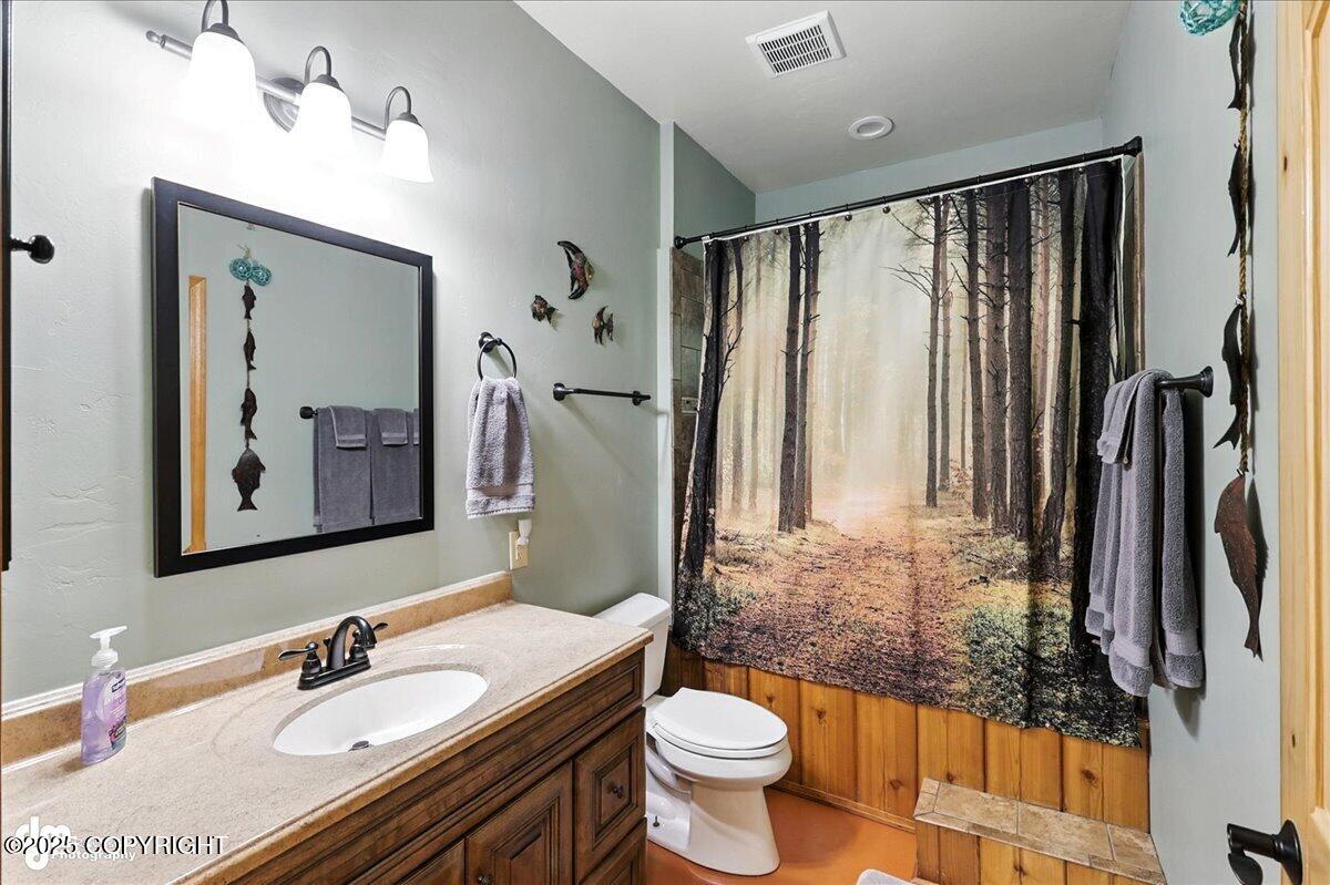 Cooper Landing, Alaska 99572, United States, 2 Bedrooms Bedrooms, ,3 BathroomsBathrooms,Residential,Active,164152