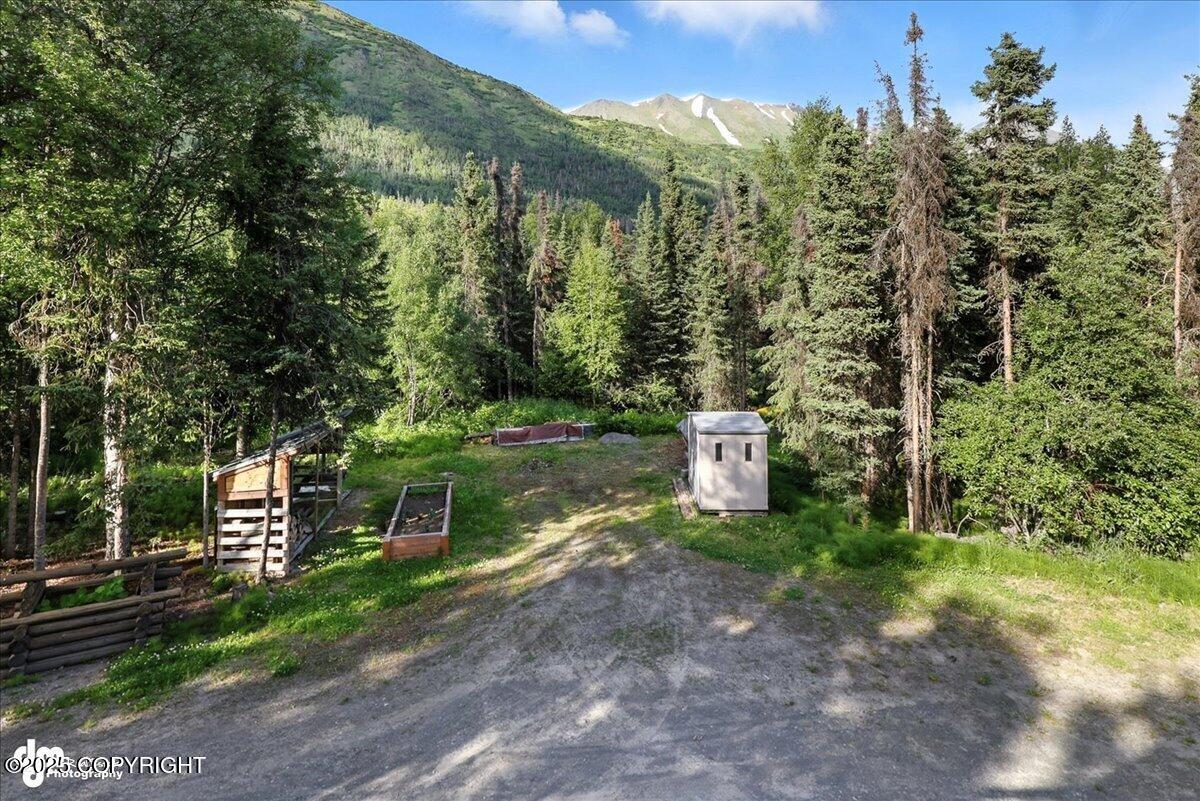 Cooper Landing, Alaska 99572, United States, 2 Bedrooms Bedrooms, ,3 BathroomsBathrooms,Residential,Active,164152